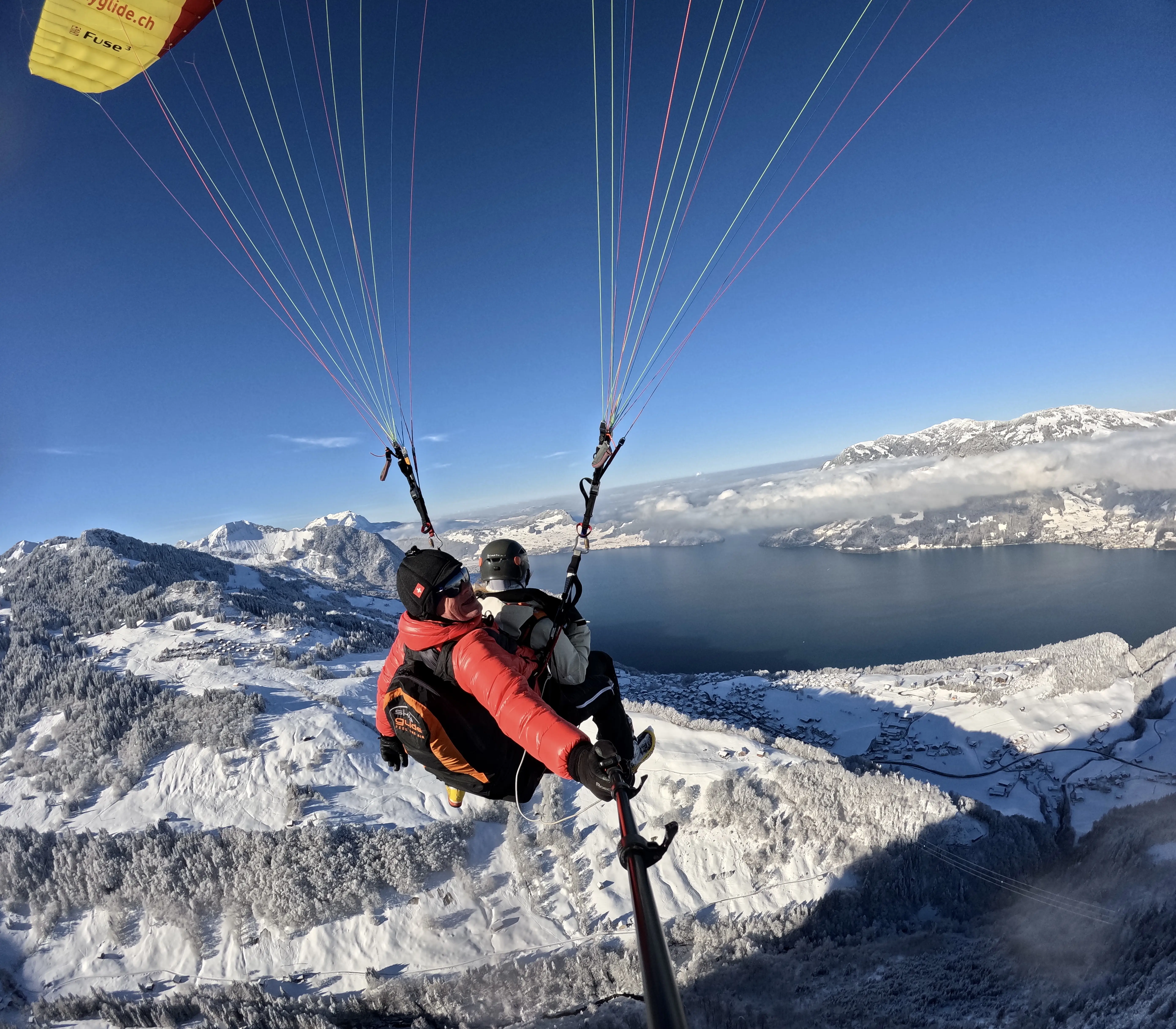 Paragliding Tandemflug in Luzern und Zentralschweiz: Höchste Sicherheit mit Skyglide