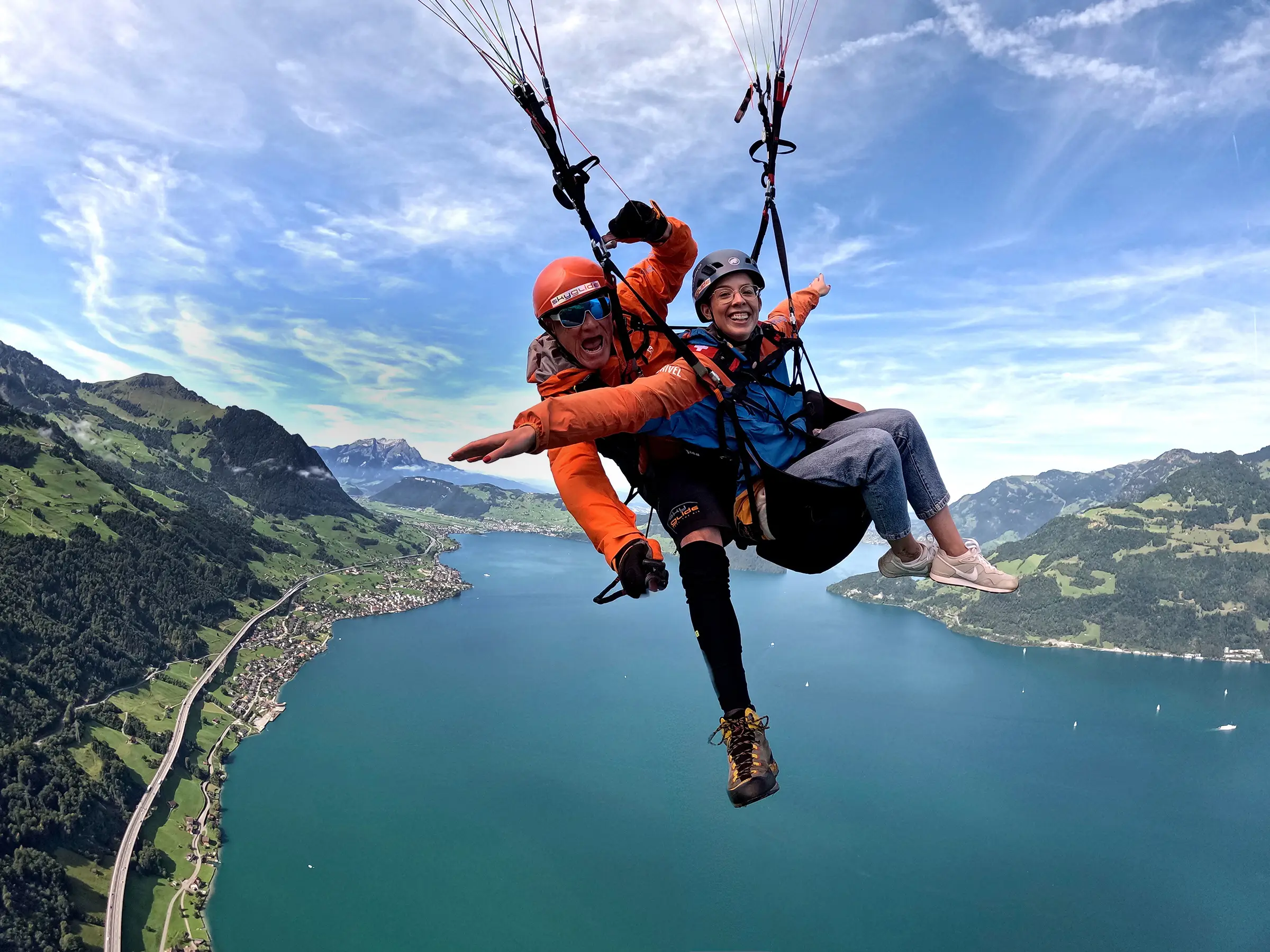 Paraglidingflug mit Skyglide: Region Luzern, Zentralschweiz und Engelberg.