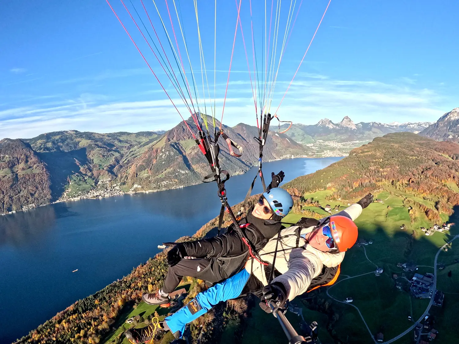 Paraglidingflug mit Skyglide: Region Luzern, Zentralschweiz und Engelberg.